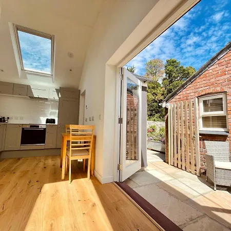 Apartman The Garden House *